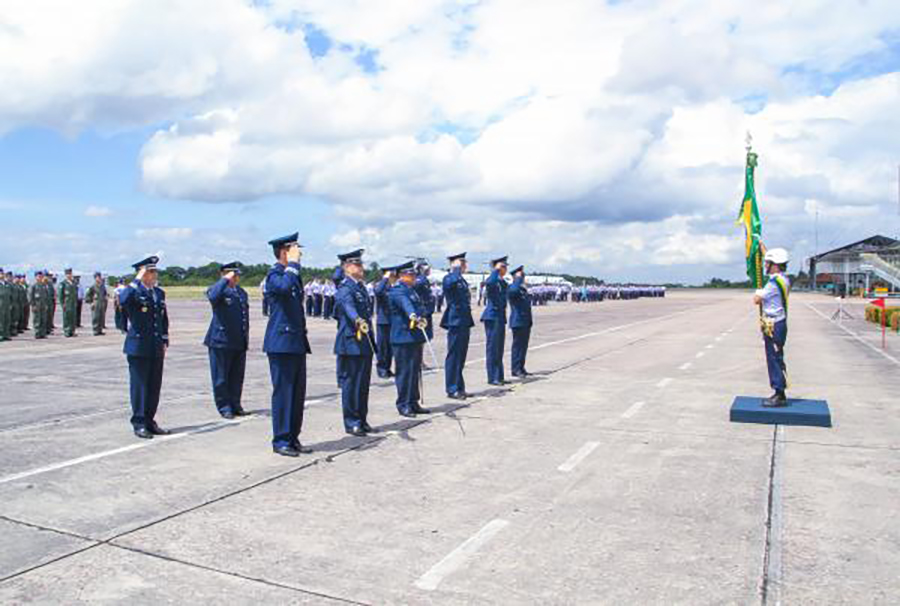Cerimônia militar marca passagem de comando no VII COMAR - Força Aérea  Brasileira
