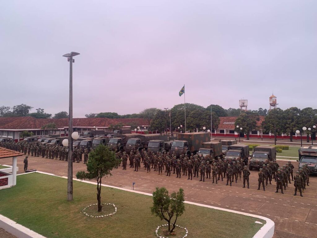 Comandante do Exército visita Forte Pantanal - DefesaNet